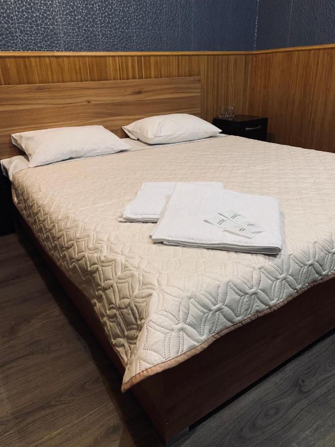 Uno Apart Hotel Киев Экстерьер фото